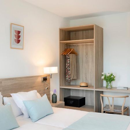 Aparthotel Marina Drach Porto Cristo Exteriör bild